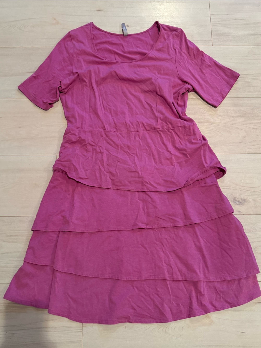 Hanna Andersson Magenta Tiered Short Sleeve Midi Dress